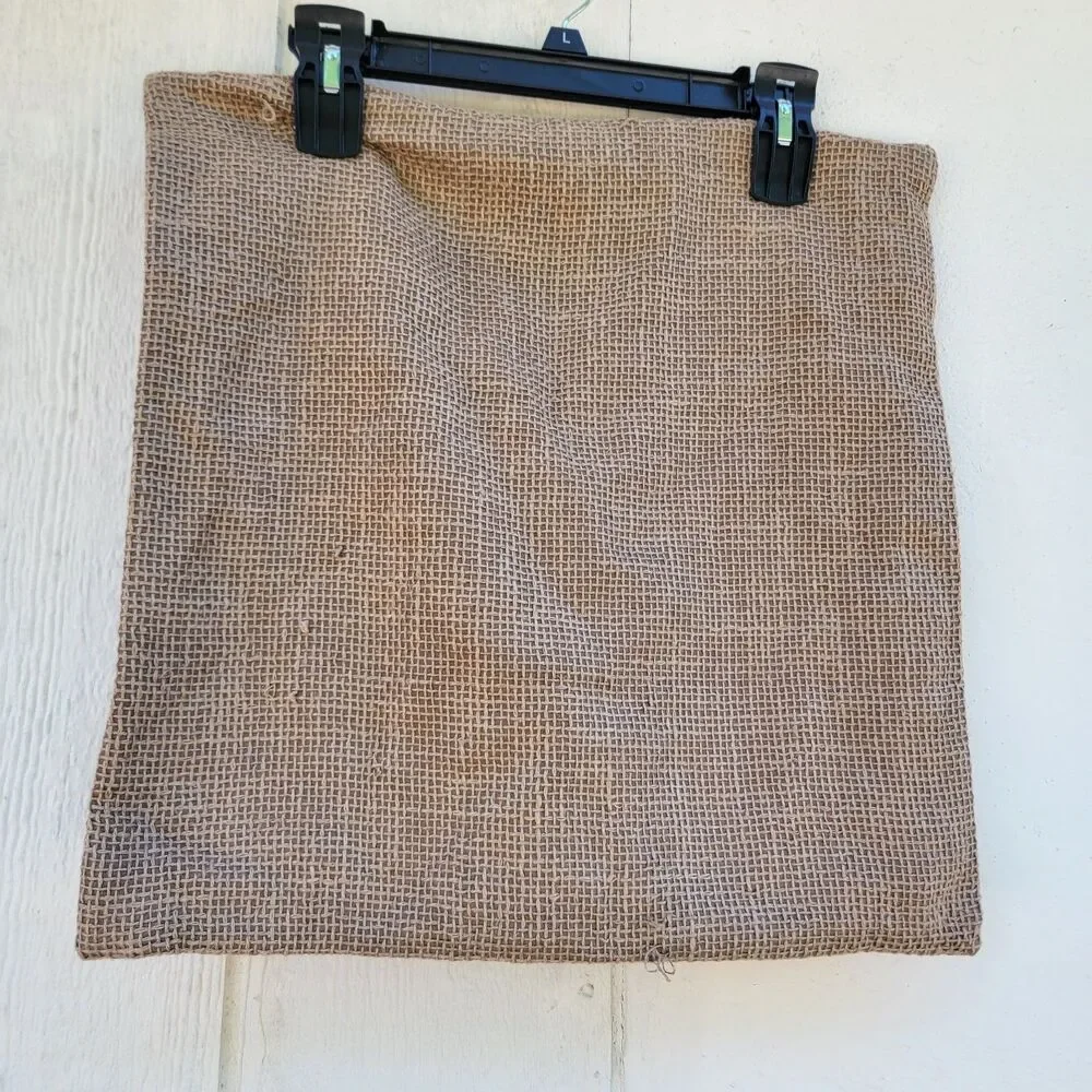 Crate & Barrel Chaparral linen Blend Woven 18x18 Brown (hay) pillow cover